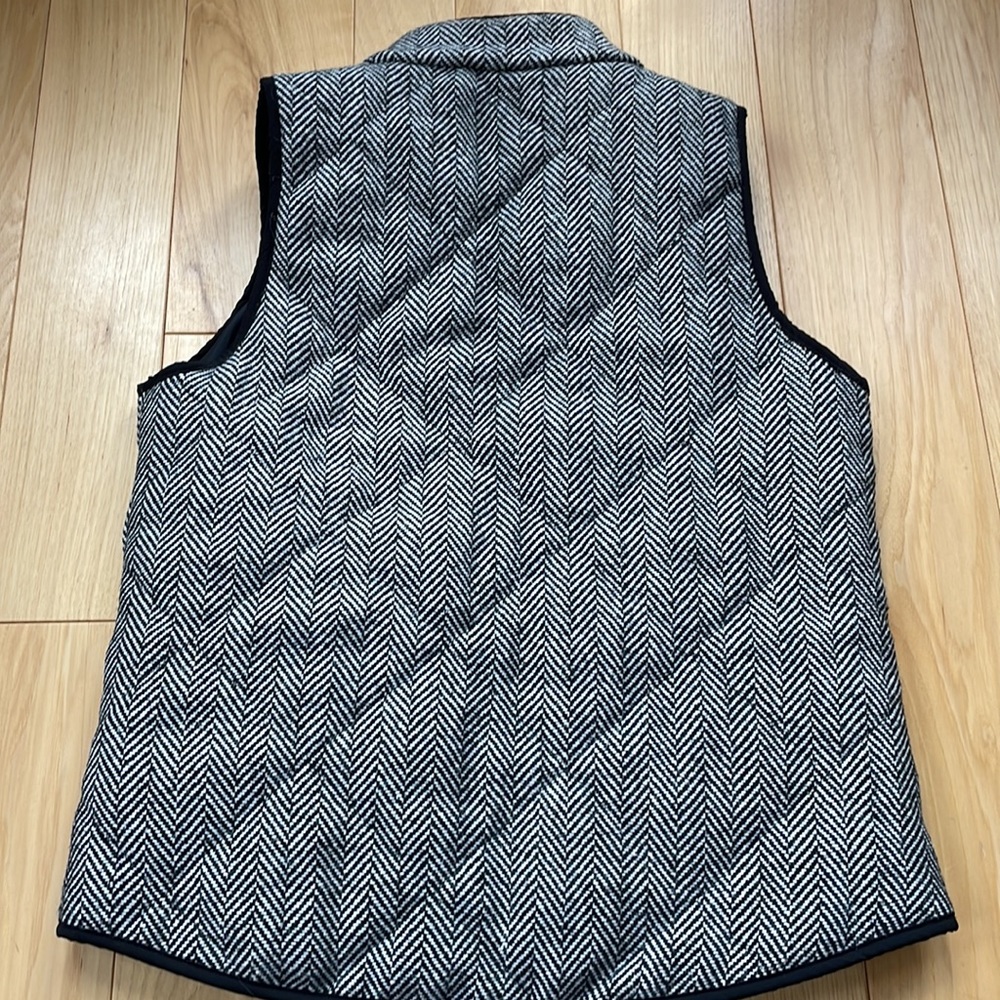 Herringbone Vest - Picture 9 of 9